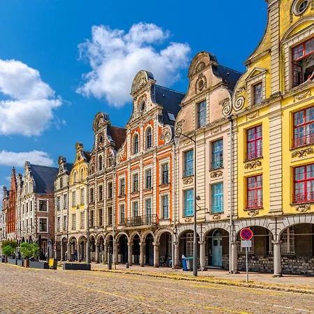 Vivez Au Coeur D'arras, Charme & Confort Garanti! Apartamento *